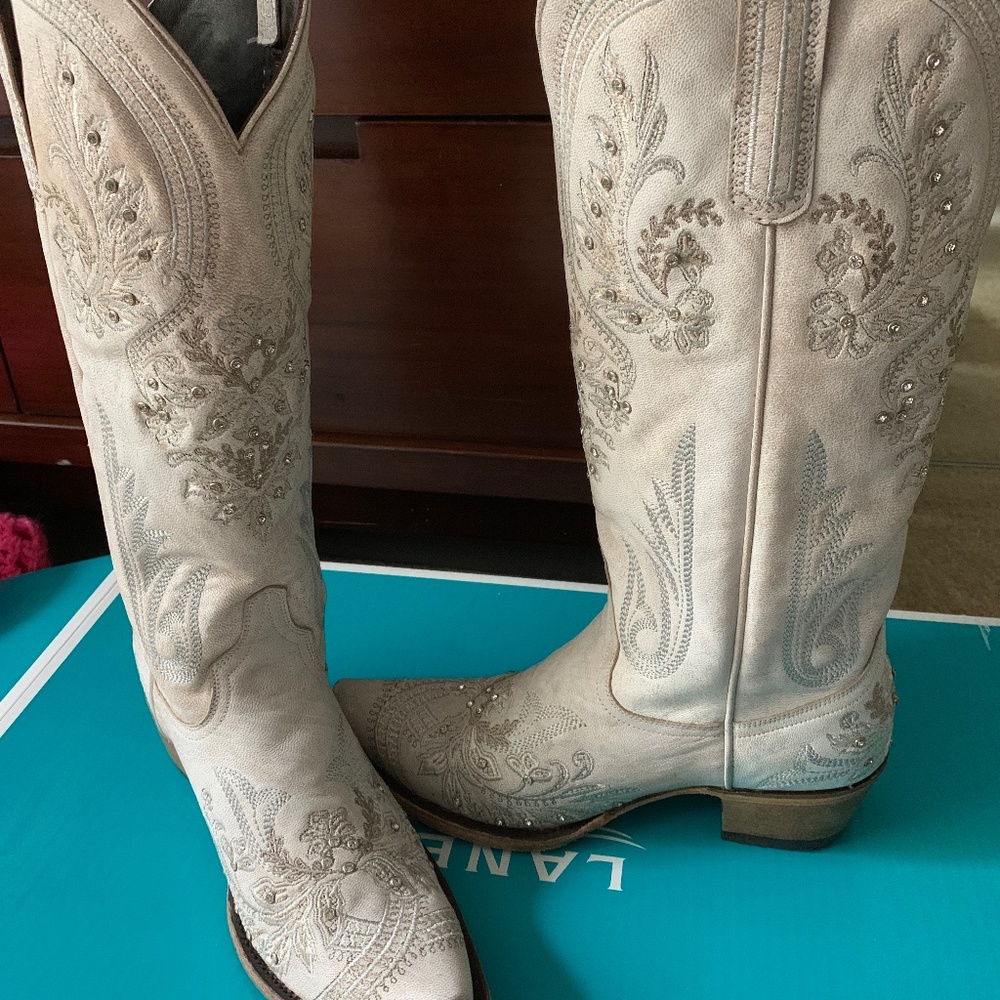 Lane Rhinestone Women’s Boot size 9.5